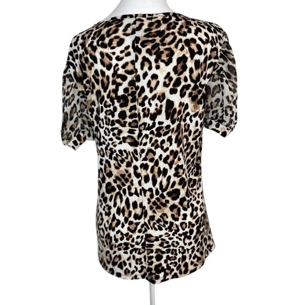 Adele & May Animal Print Short Sleeve Rushing Top Size Medium - Picture 2 of 11